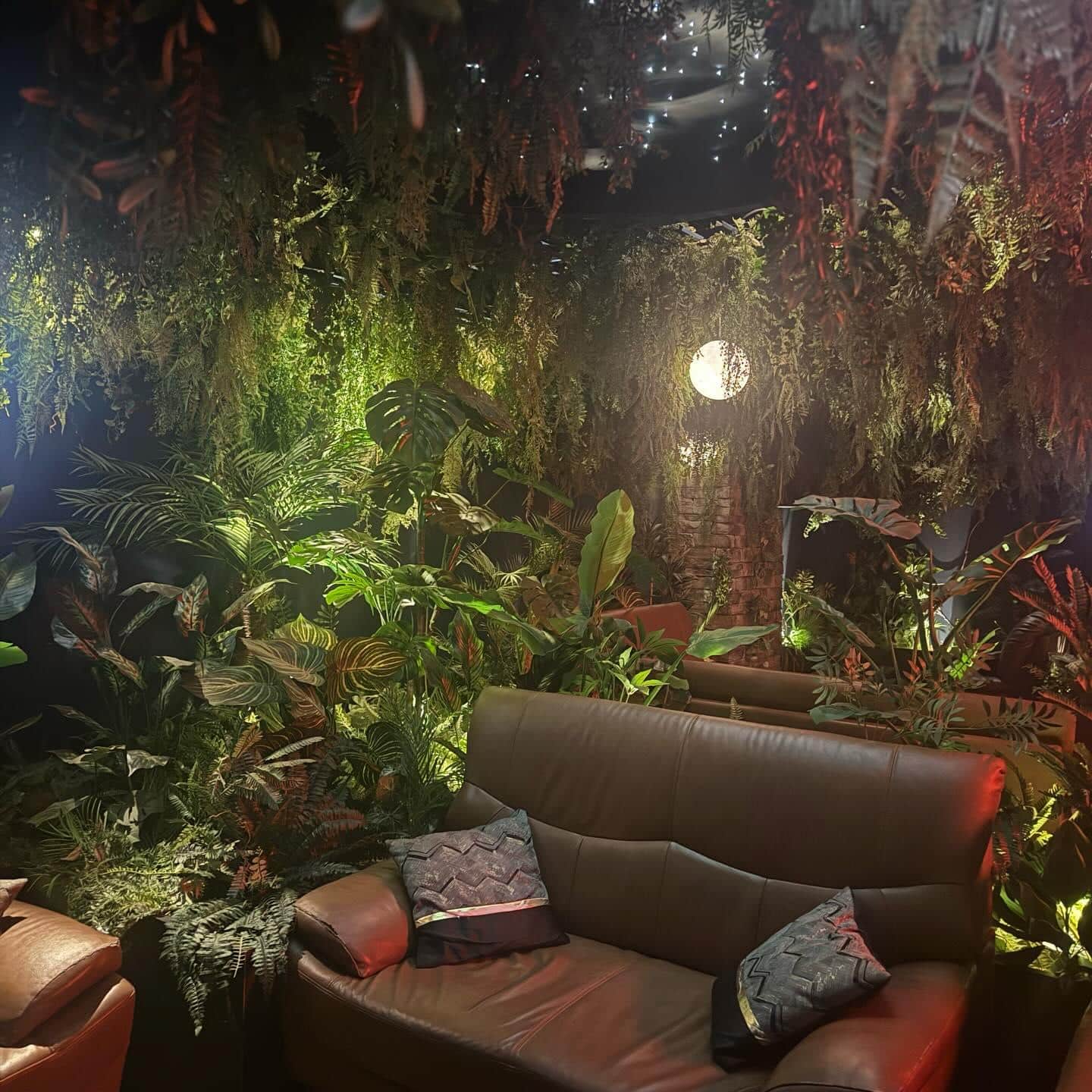 【新宿　シーシャ　バー】おひとり様歓迎のシーシャバー