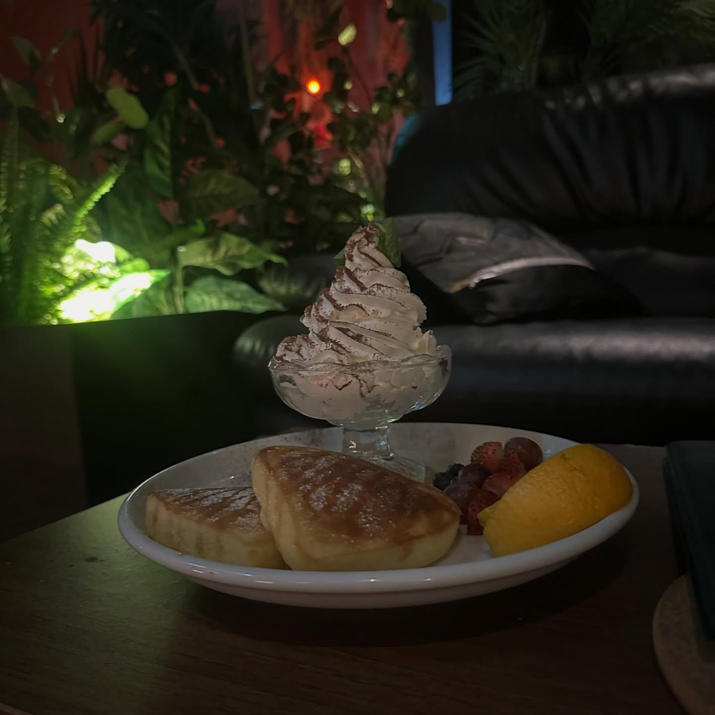 【新宿　シーシャ バー】