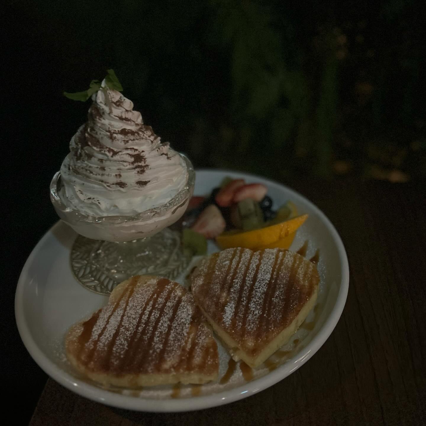 【新宿　シーシャ　バー】ペアシートあり！デートにも◎
